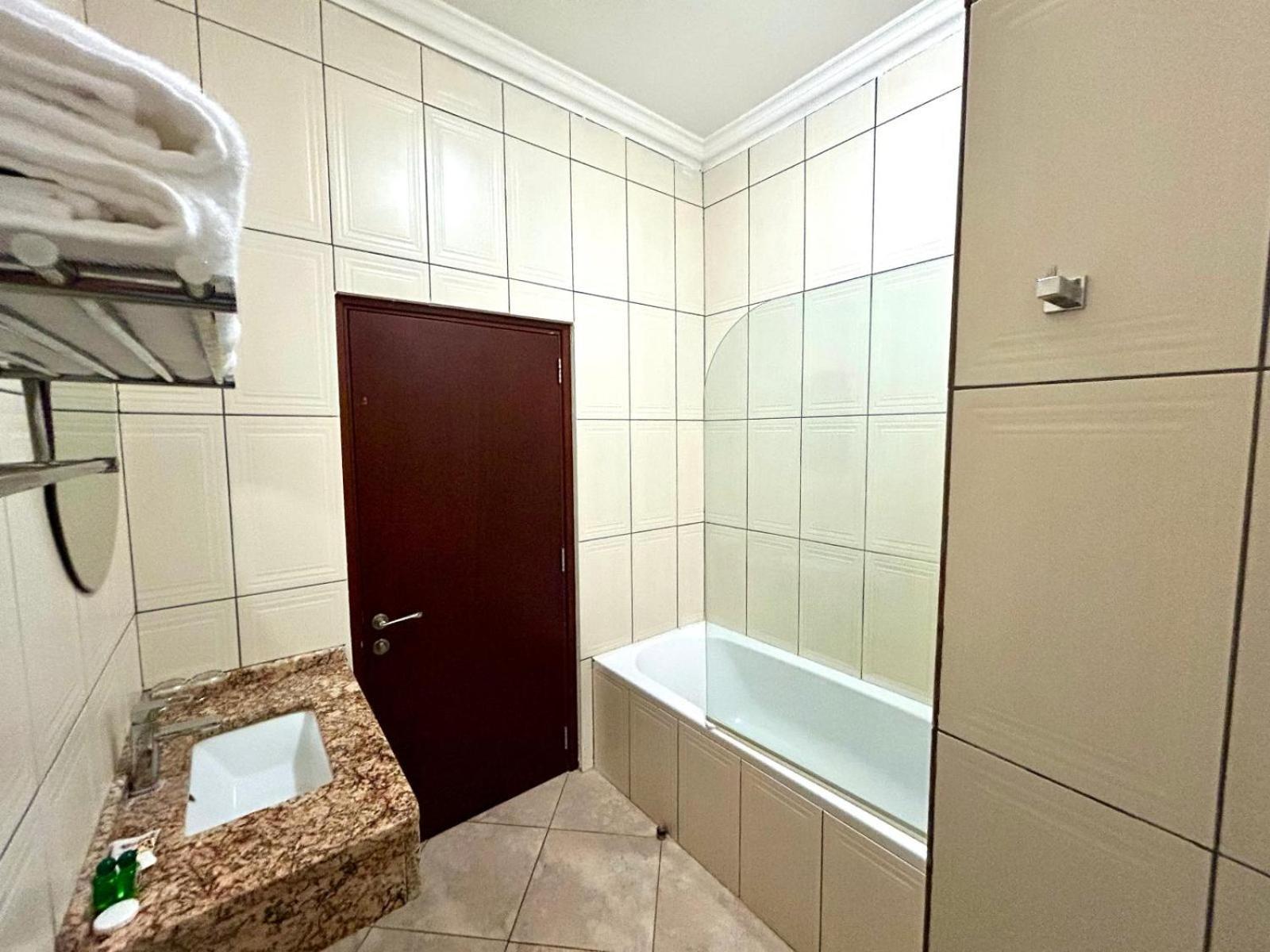 Karibu Leisure Resort Thapane Zewnętrze zdjęcie