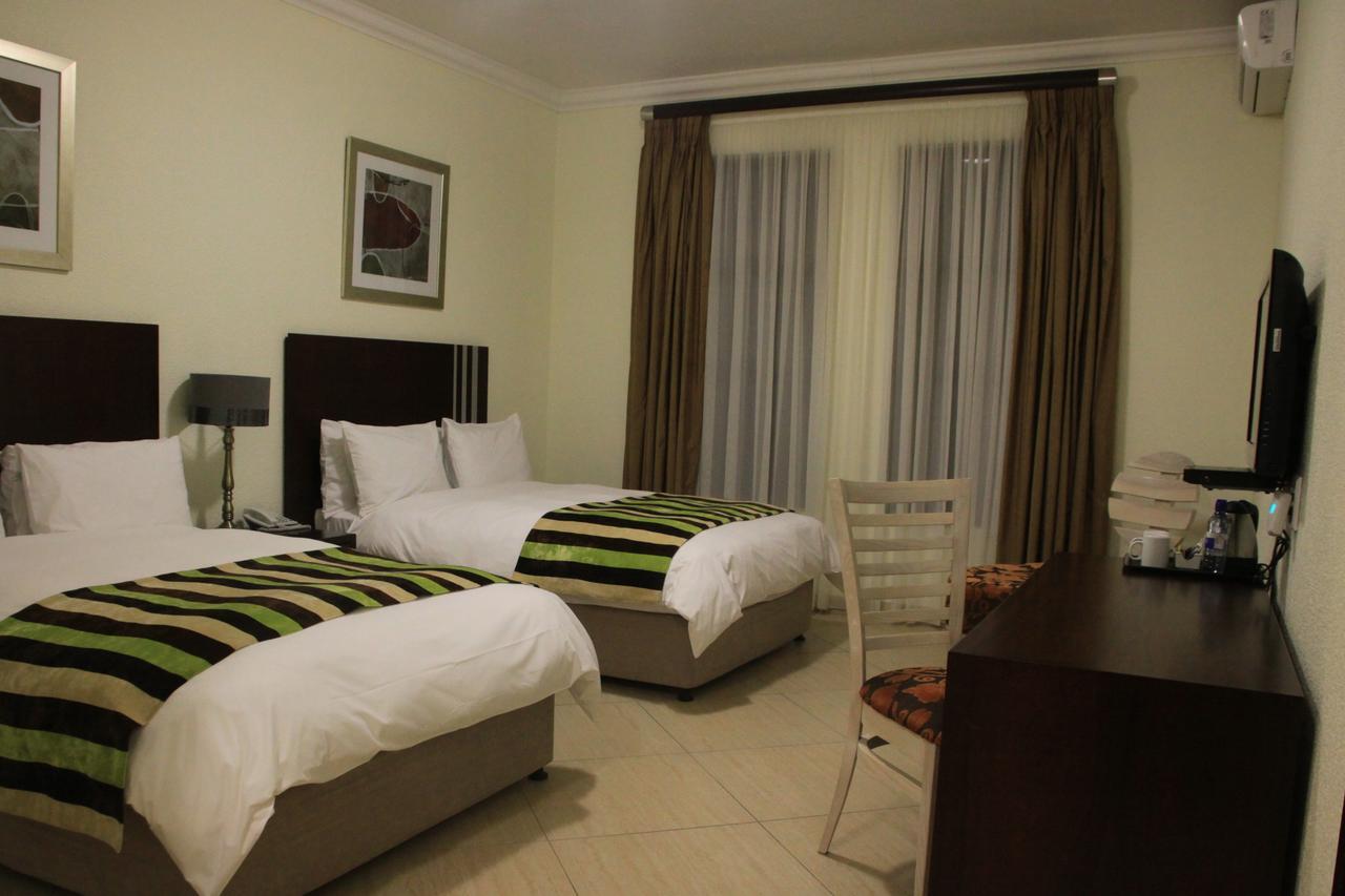 Karibu Leisure Resort Thapane Zewnętrze zdjęcie
